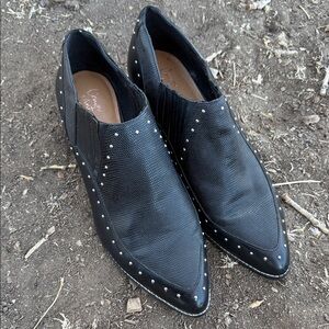 Crown vintage studded pointy toe booties
